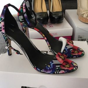 Also multicolor heels